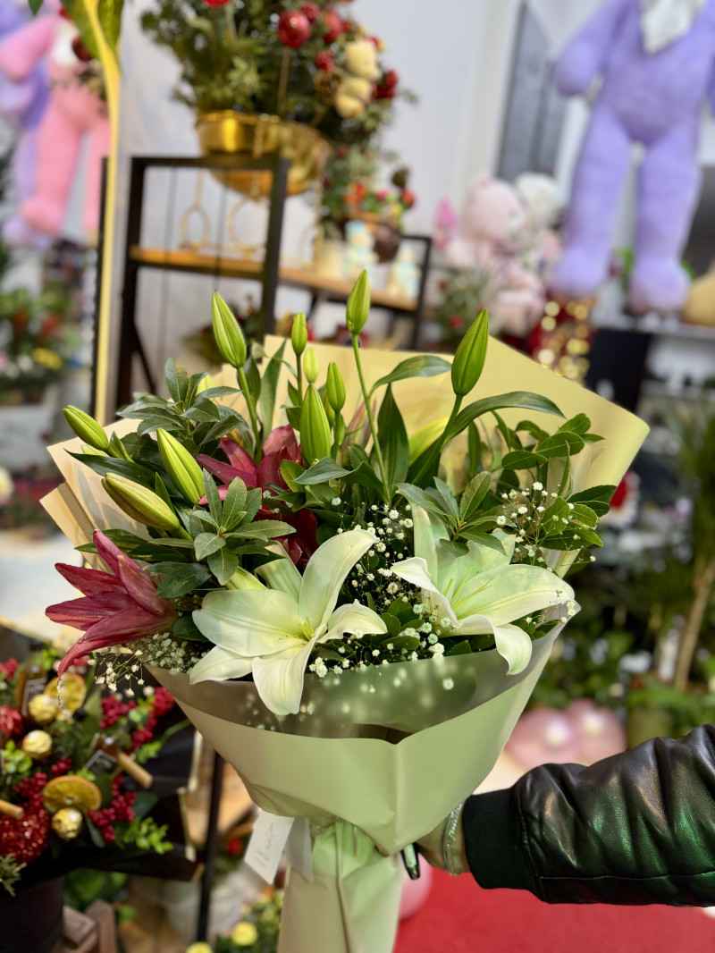 Lilyum Buketi